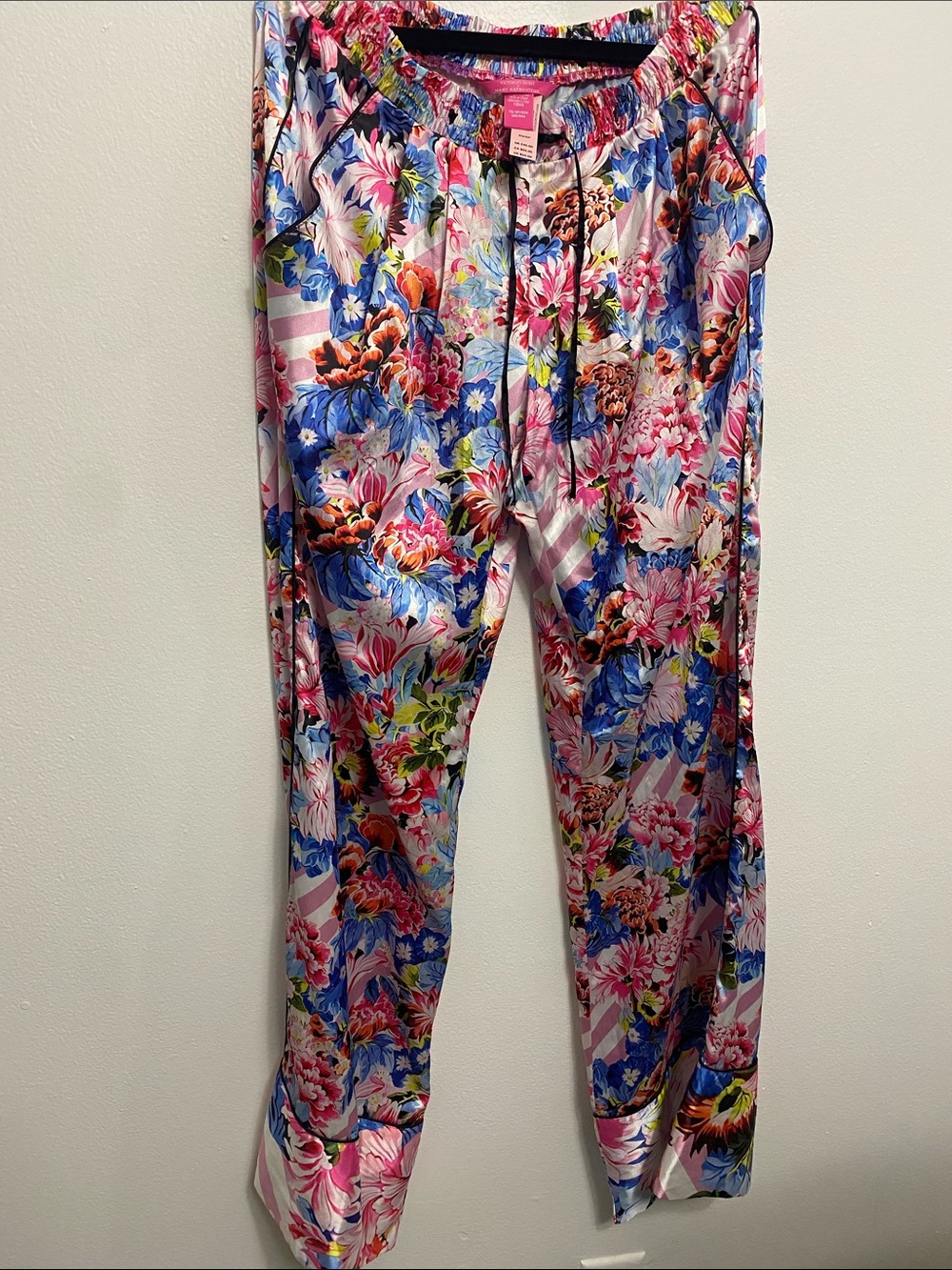 Victoria's Secret Pink Floral Satin Pajama Pants